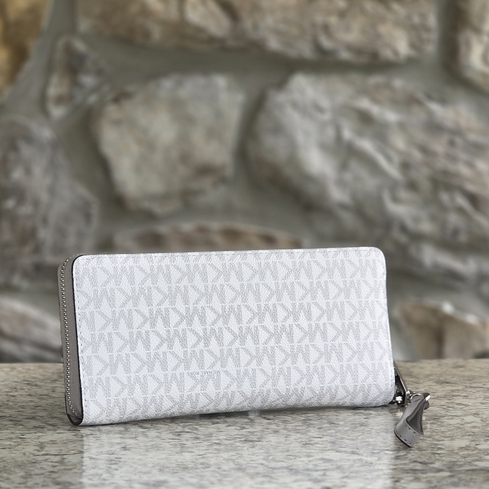Michael Kors Jet Set Logo Large White Continental Wristlet Wallet - Picture 2 of 6